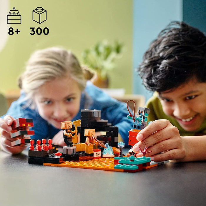 LEGO Minecraft The Nether Bastion (21185) 300 Piezas