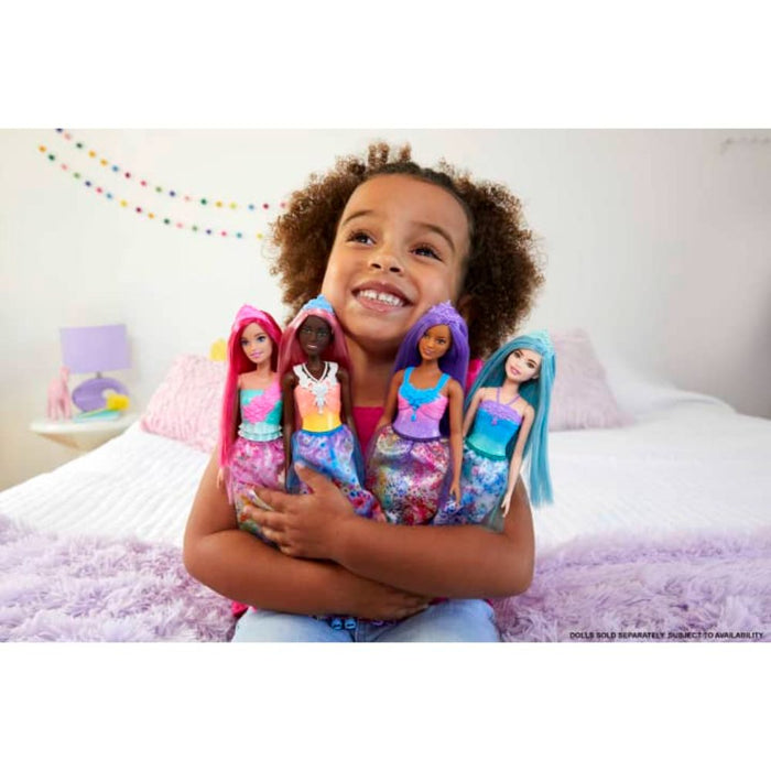 Princesas Barbie Dreamtopia Estampado Floral y Capa De Tul
